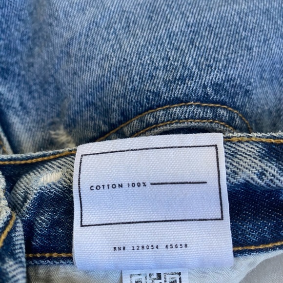 AYR distressed jeans - Picture 6 of 6